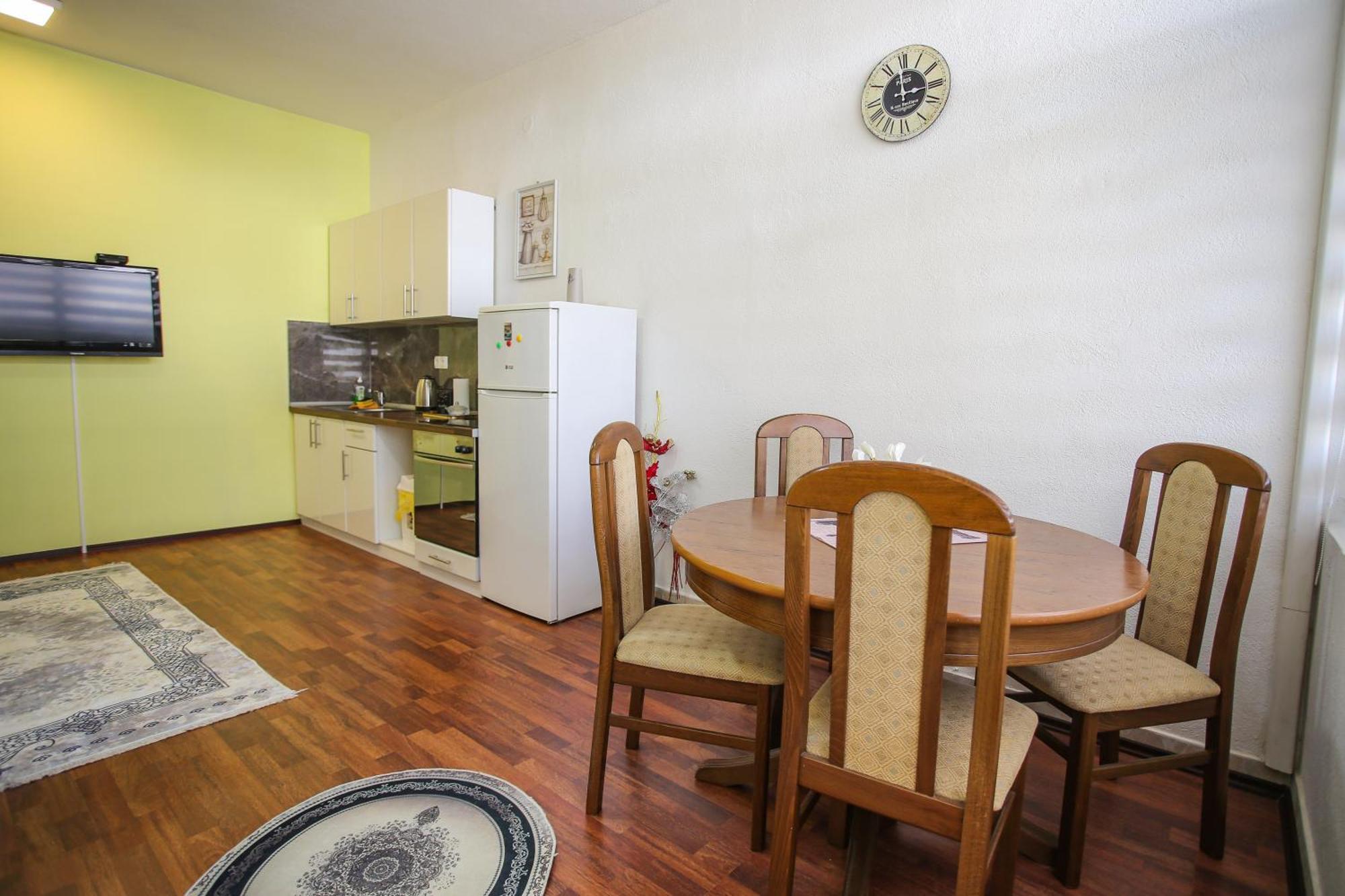 Apartment Hercegovina 2 Mostar Bagian luar foto